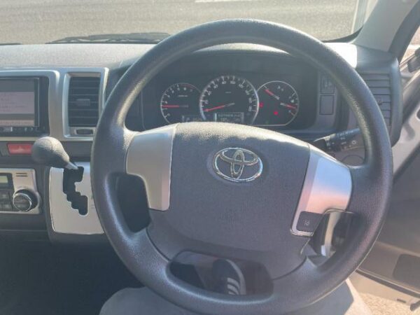 Ref:AUX-18129758 TOYOTA HIACE WAGON 2018 - Image 8