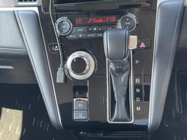 Ref:AUX-18129977 MITSUBISHI DELICA D:5 2023 - Image 14