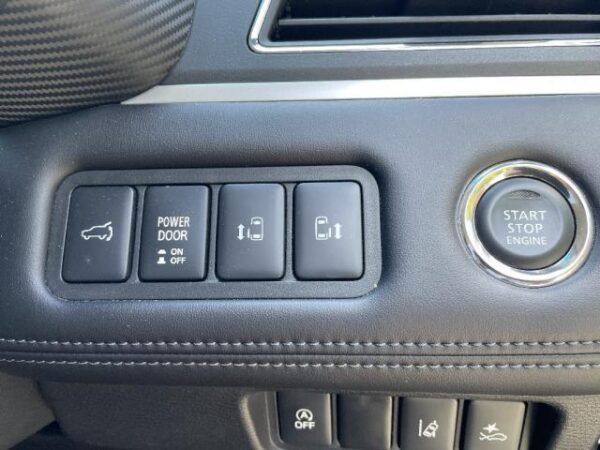 Ref:AUX-18129977 MITSUBISHI DELICA D:5 2023 - Image 17