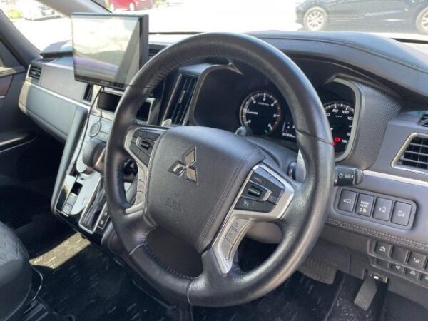 Ref:AUX-18129977 MITSUBISHI DELICA D:5 2023 - Image 7