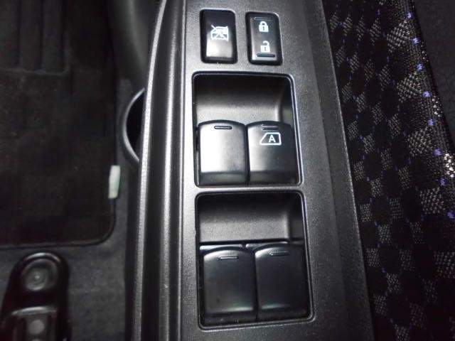 Ref:AUX-18130001 NISSAN NOTE 2012 - Image 11