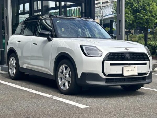 Ref:AUX-18142103 MINI MINI 2024 - Image 6
