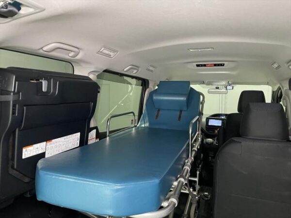 Ref:AUX-18143587 TOYOTA VOXY 2014 - Image 18