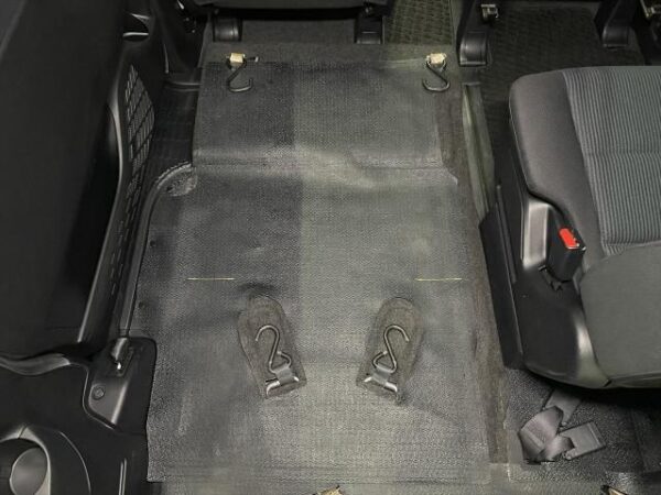 Ref:AUX-18143587 TOYOTA VOXY 2014 - Image 9