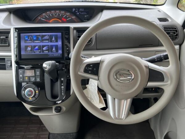 Ref:AUX-18144067 DAIHATSU TANTO 2015 - Image 12