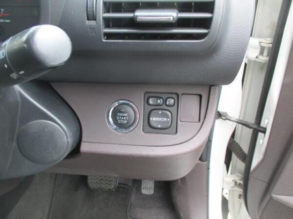 Ref:AUX-18185631 TOYOTA IQ 2008 - Image 15