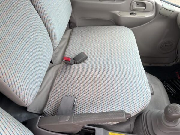Ref:AUX-18196027 TOYOTA TOYOACE 2004 - Image 14