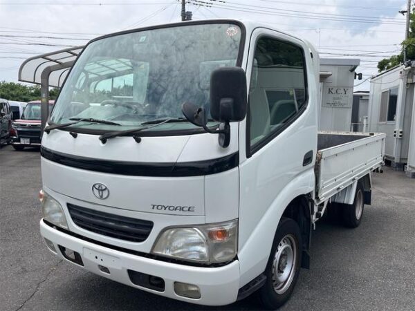 Ref:AUX-18196027 TOYOTA TOYOACE 2004