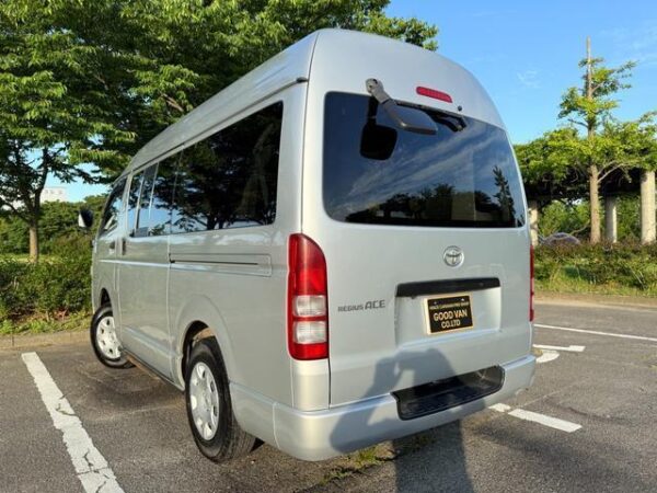 Ref:AUX-18196126 TOYOTA HIACE VAN 2009 - Image 2