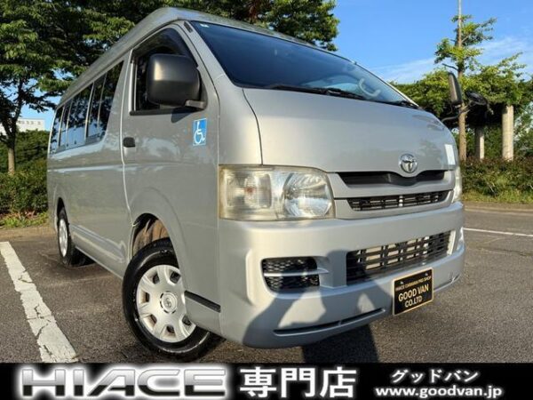 Ref:AUX-18196126 TOYOTA HIACE VAN 2009