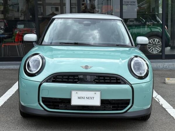 Ref:AUX-18199414 MINI MINI 2024 - Image 4