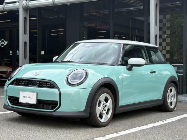 Ref:AUX-18199414 MINI MINI 2024