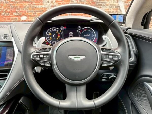Ref:AUX-18200294 ASTON MARTIN DBX 2023 - Image 8