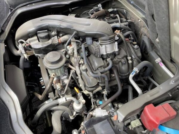 Ref:AUX-18200308 TOYOTA HIACE WAGON 2023 - Image 8
