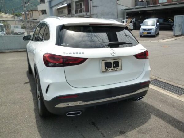 Ref:AUX-18200326 MERCEDES BENZ GLA-CLASS 2023 - Image 2