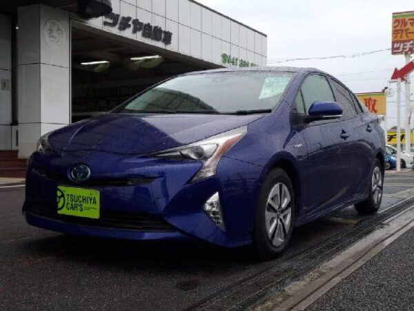 Ref:AUX-18200419 TOYOTA PRIUS 2016