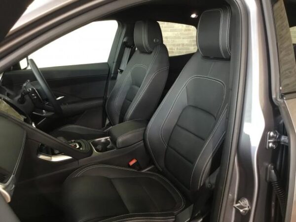 Ref:AUX-18200470 JAGUAR E-PACE 2023 - Image 12