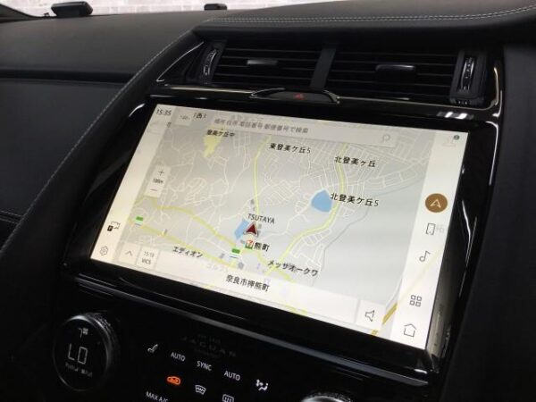 Ref:AUX-18200470 JAGUAR E-PACE 2023 - Image 14