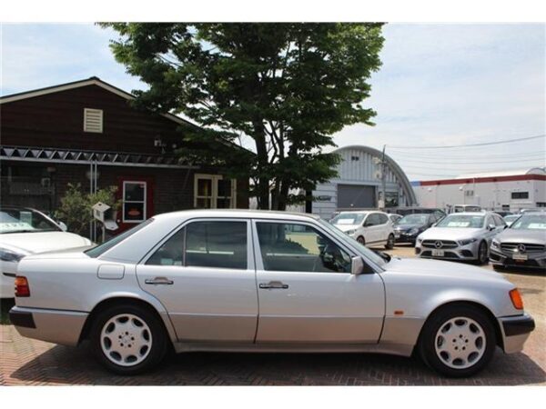 Ref:AUX-18203997 MERCEDES BENZ E-CLASS 1991 - Image 12