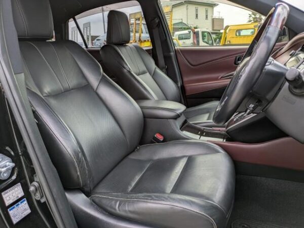 Ref:AUX-18210304 TOYOTA HARRIER HYBRID 2014 - Image 4