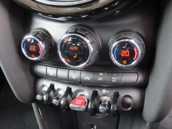 Ref:AUX-18215110 MINI MINI 2020 - Image 11