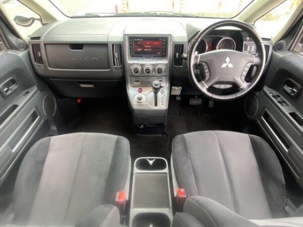 Ref:AUX-18215203 MITSUBISHI DELICA D:5 2007 - Image 3