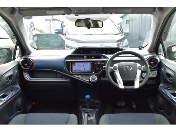 Ref:AUX-18215368 TOYOTA AQUA 2015 - Image 2