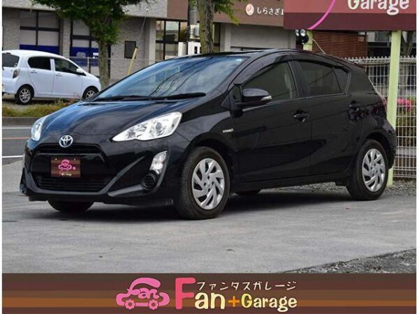 Ref:AUX-18215368 TOYOTA AQUA 2015