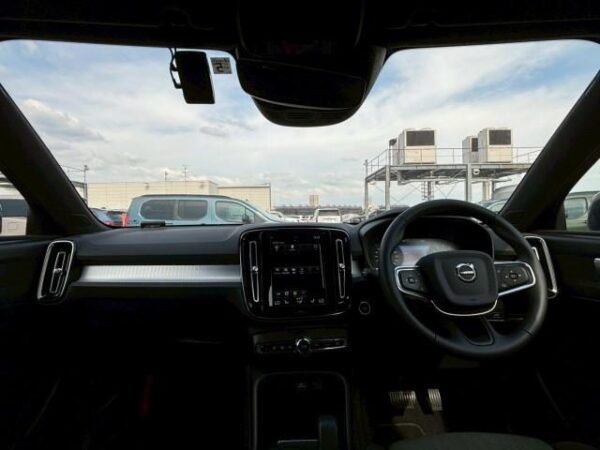 Ref:AUX-18218290 VOLVO XC40 2022 - Image 13
