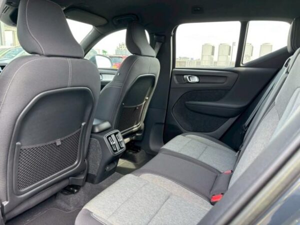 Ref:AUX-18218290 VOLVO XC40 2022 - Image 9