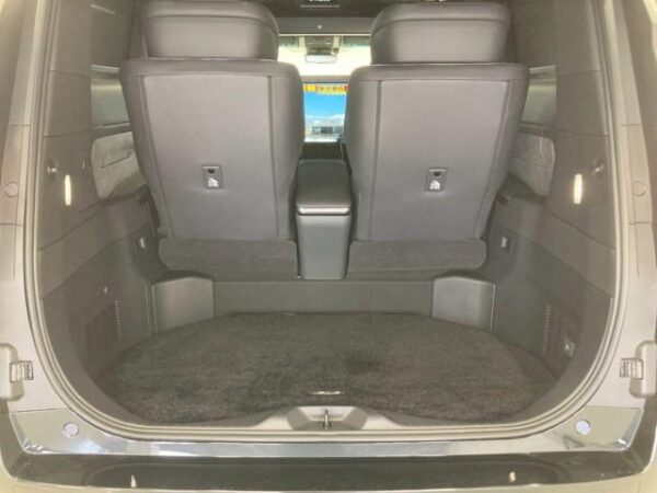 Ref:AUX-18218357 LEXUS LM 2024 - Image 12
