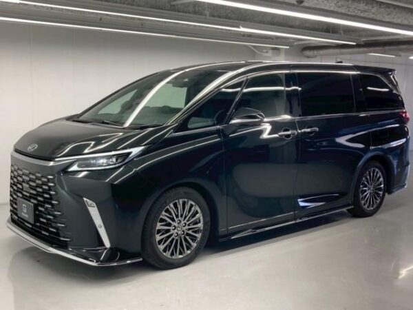 Ref:AUX-18218357 LEXUS LM 2024