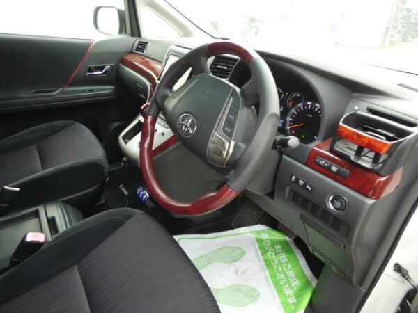 Ref:AUX-18218430 TOYOTA VELLFIRE 2011 - Image 2