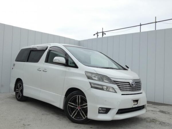 Ref:AUX-18218430 TOYOTA VELLFIRE 2011