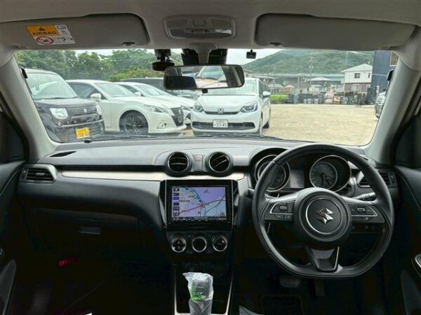 Ref:AUX-18224937 SUZUKI SWIFT 2019 - Image 2
