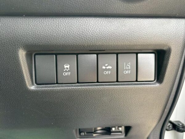 Ref:AUX-18224937 SUZUKI SWIFT 2019 - Image 17