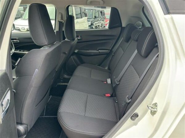 Ref:AUX-18224937 SUZUKI SWIFT 2019 - Image 4