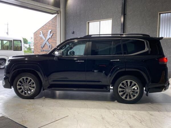 Ref:AUX-18225248 TOYOTA LAND CRUISER 2023 - Image 5