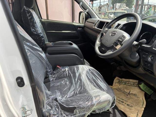 Ref:AUX-18229963 TOYOTA HIACE WAGON 2025 - Image 6