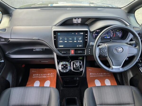 Ref:AUX-18231079 TOYOTA VOXY 2019 - Image 13