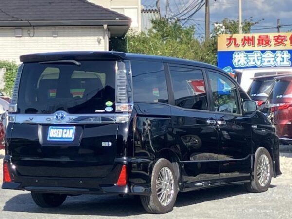 Ref:AUX-18231079 TOYOTA VOXY 2019 - Image 5