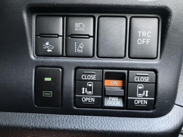 Ref:AUX-18231082 TOYOTA ESQUIRE 2020 - Image 19