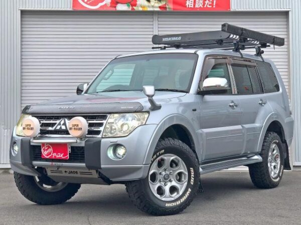 Ref:AUX-18232993 MITSUBISHI PAJERO 2011