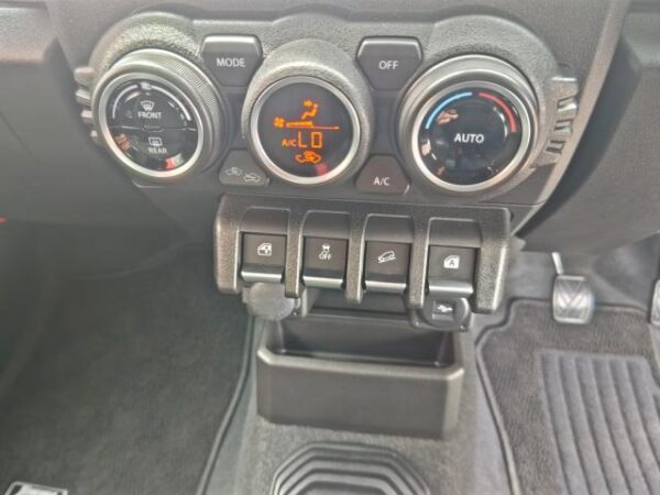 Ref:AUX-18233073 SUZUKI JIMNY 2023 - Image 20