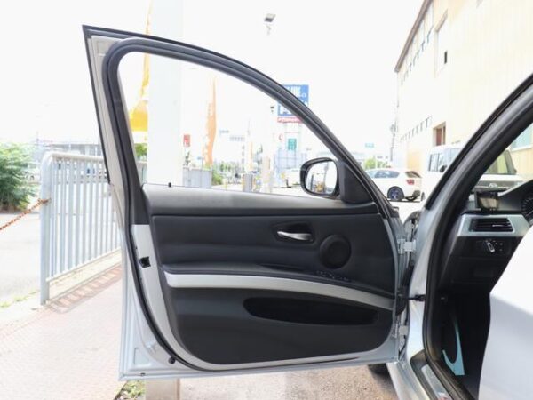 Ref:AUX-18239813 BMW 3 SERIES 2011 - Image 18
