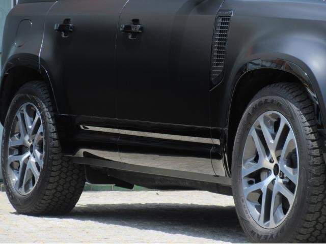 Ref:AUX-18247232 LAND ROVER DEFENDER 2023 - Image 4