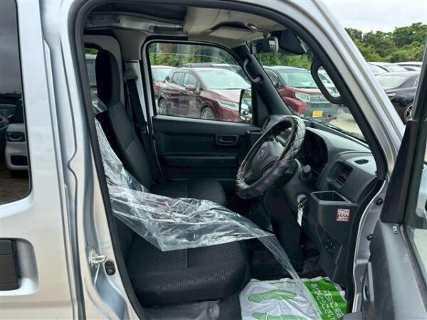 Ref:AUX-18247659 DAIHATSU HIJET CARGO 2023 - Image 14