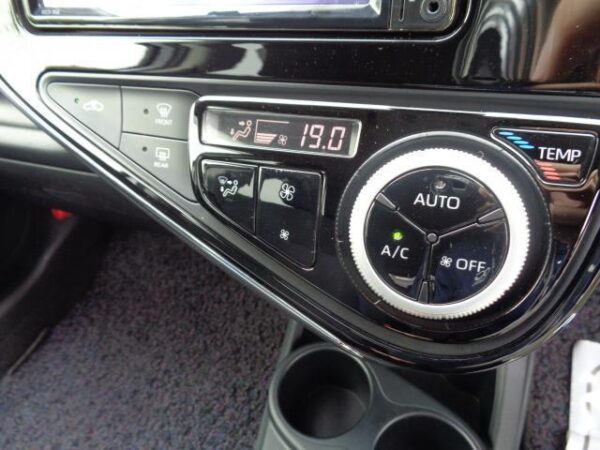 Ref:AUX-18247704 TOYOTA AQUA 2020 - Image 8