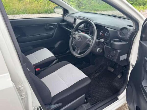 Ref:AUX-18250650 DAIHATSU MIRA E:S 2020 - Image 16