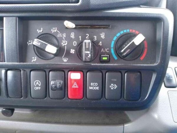 Ref:AUX-18272477 HINO DUTRO 2015 - Image 18